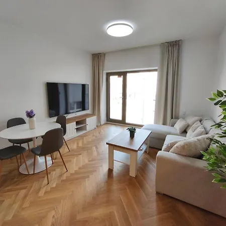 Apartment Elegant In The Heart Of