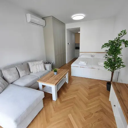 Elegant In The Heart Of Pressburg